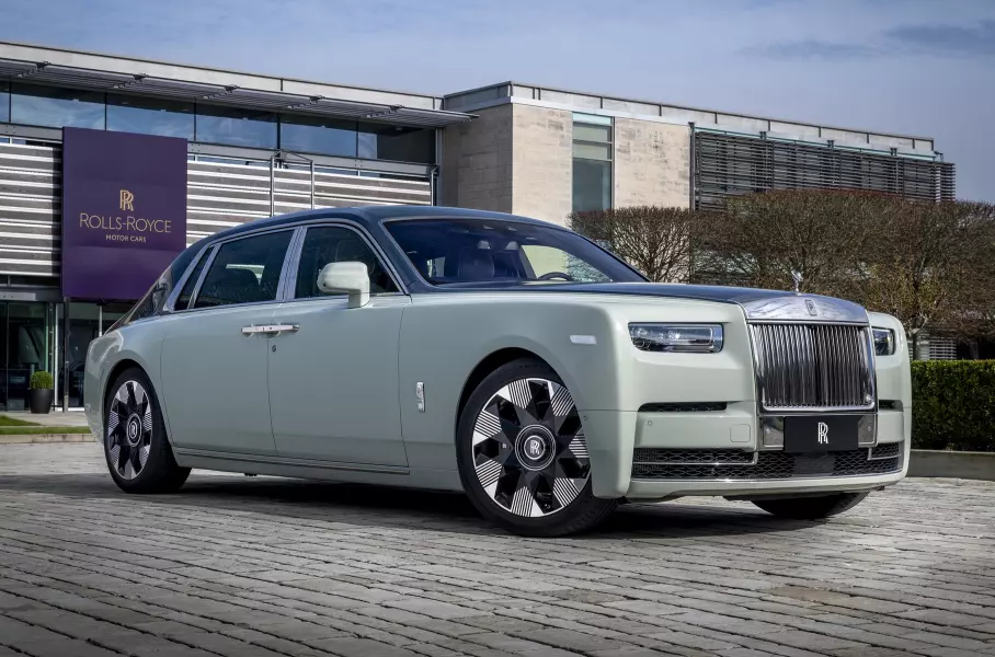 Rolls-Royce Phantom Extended Magnetism