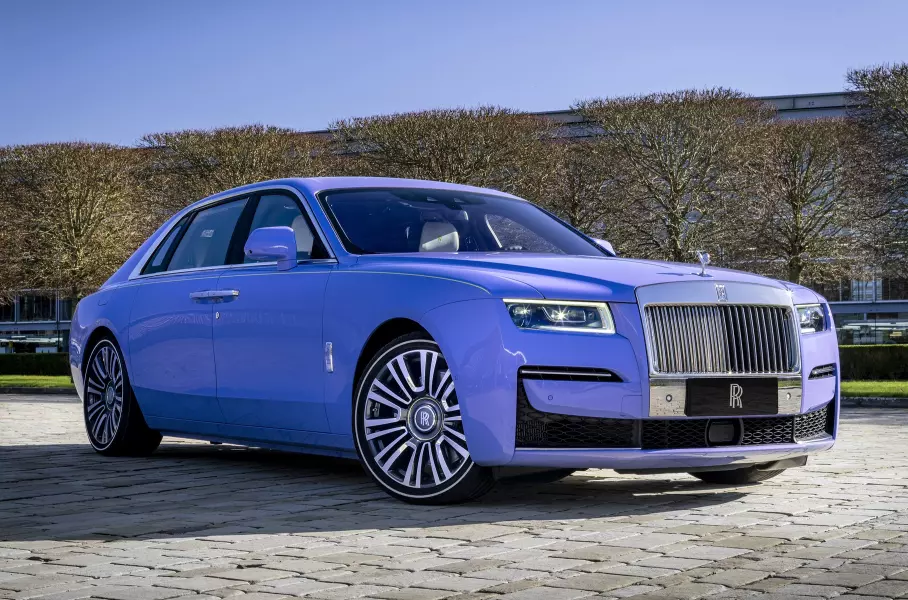 Rolls-Royce Ghost Extended Expressionism