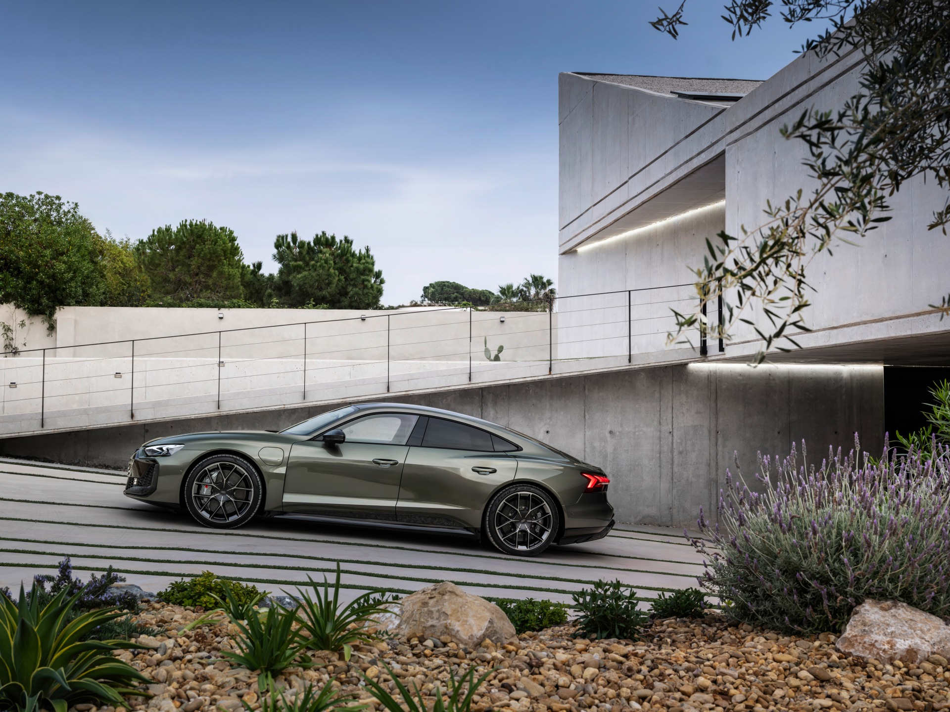 Audi RS e-tron GT Performance 2025