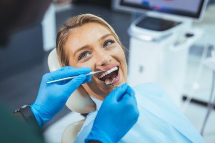 стоматолог зубы