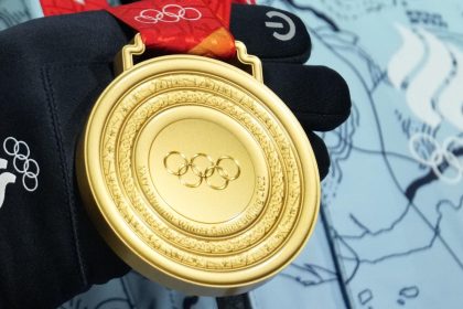 олимпиада 2022 медаль золото