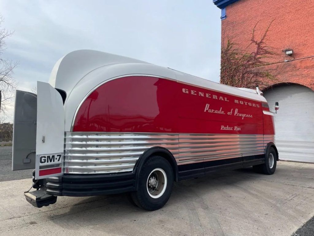 GM Futurliner